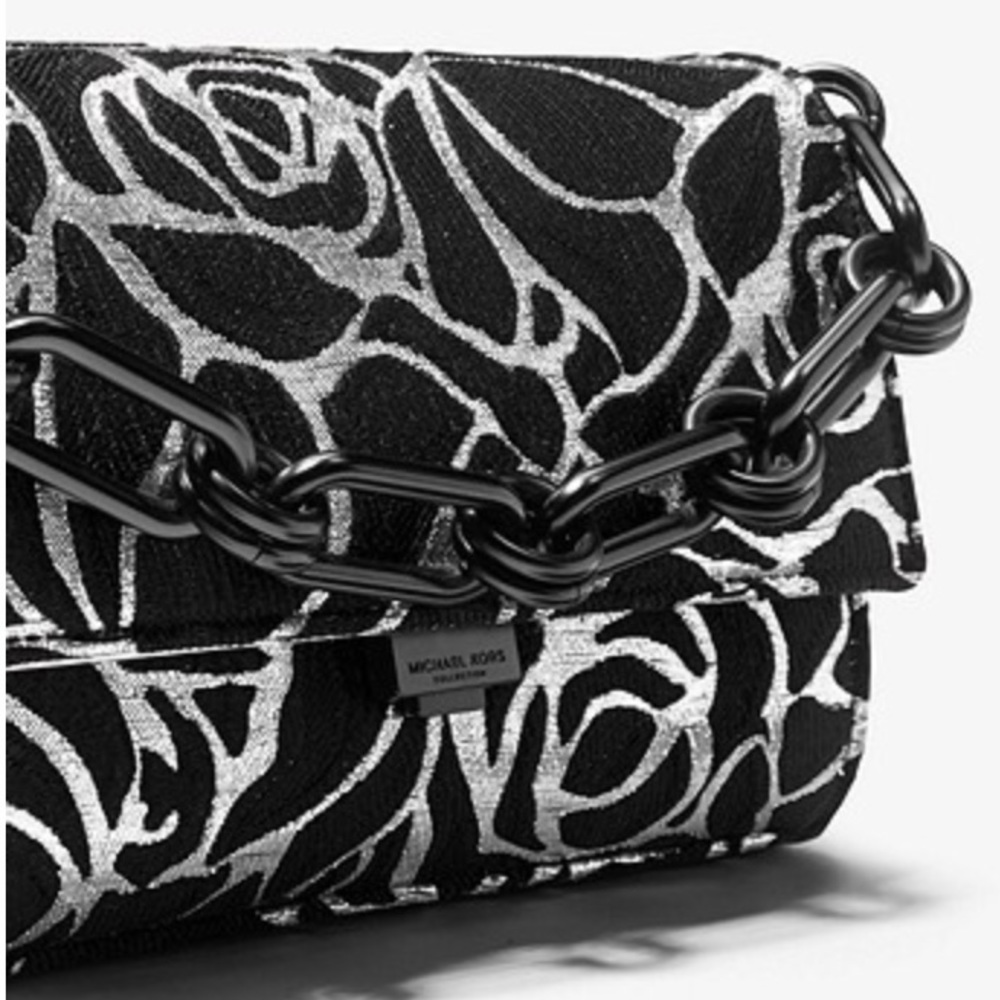 ⚠️LAST 1⚠️ Michael Kors Collection Yasmeen SM Clutch - Picture 2 of 8